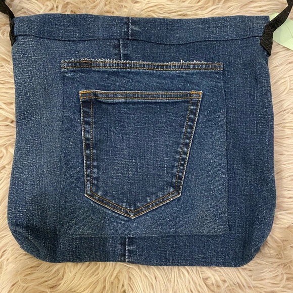 Denim Leaf Handmade Upcycled Leaf Pattern Shoulder Bag - Picture 4 of 5